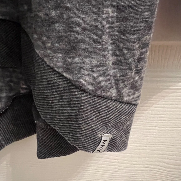 Marc New York Performance 1X NEW Long Sleeve Tunic Tee Black Gray - Picture 14 of 16